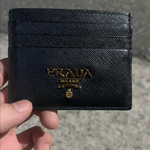 프라다 카드지갑