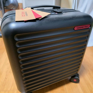 샘소나이트 TOIIS C 토트 캐리어 팔아요