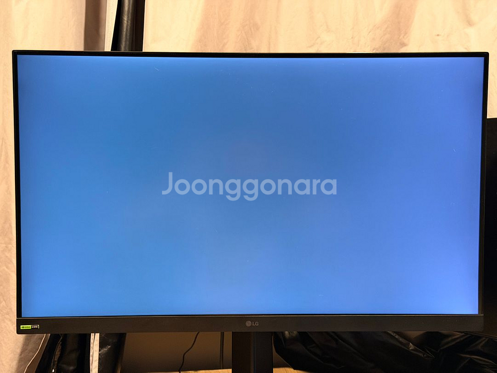 LG전자 울트라기어 32GN55R 32인치 판매합니다--4