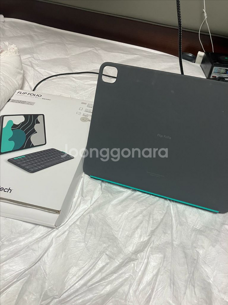 아이패드 로지텍 플립폴리오 13인치용 키보드케이스--0