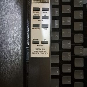 오디오 리서치 프리앰프 리모컨 R16