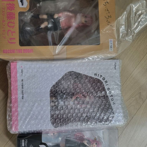 피규어 팝니다 (블루아카이브 봇치더락) 가격제안해주세요