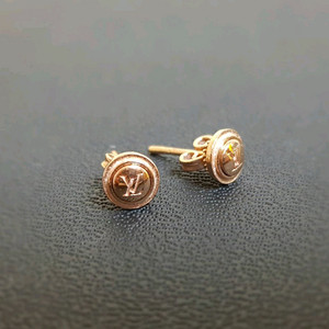14K 루이 코인 침귀걸이 (1회착용/외부착용x)