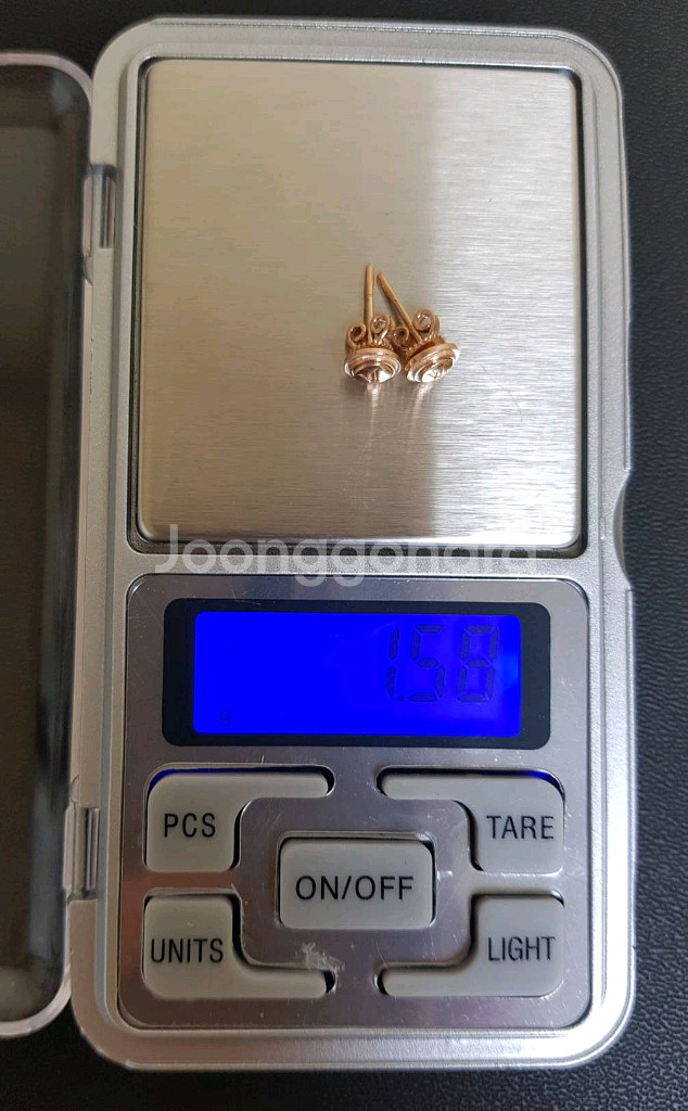 14K 루이 코인 침귀걸이 (1회착용/외부착용x)--1