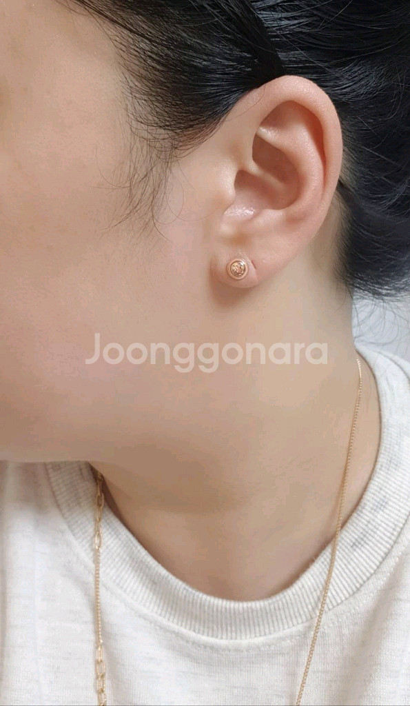 14K 루이 코인 침귀걸이 (1회착용/외부착용x)--6