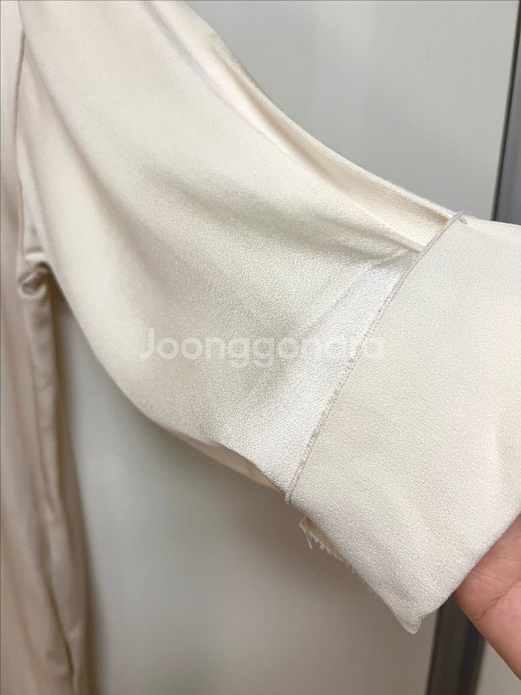 한섬 랑방컬렉션 자수니트포켓 새틴실키원피스 하객오피스룩--12