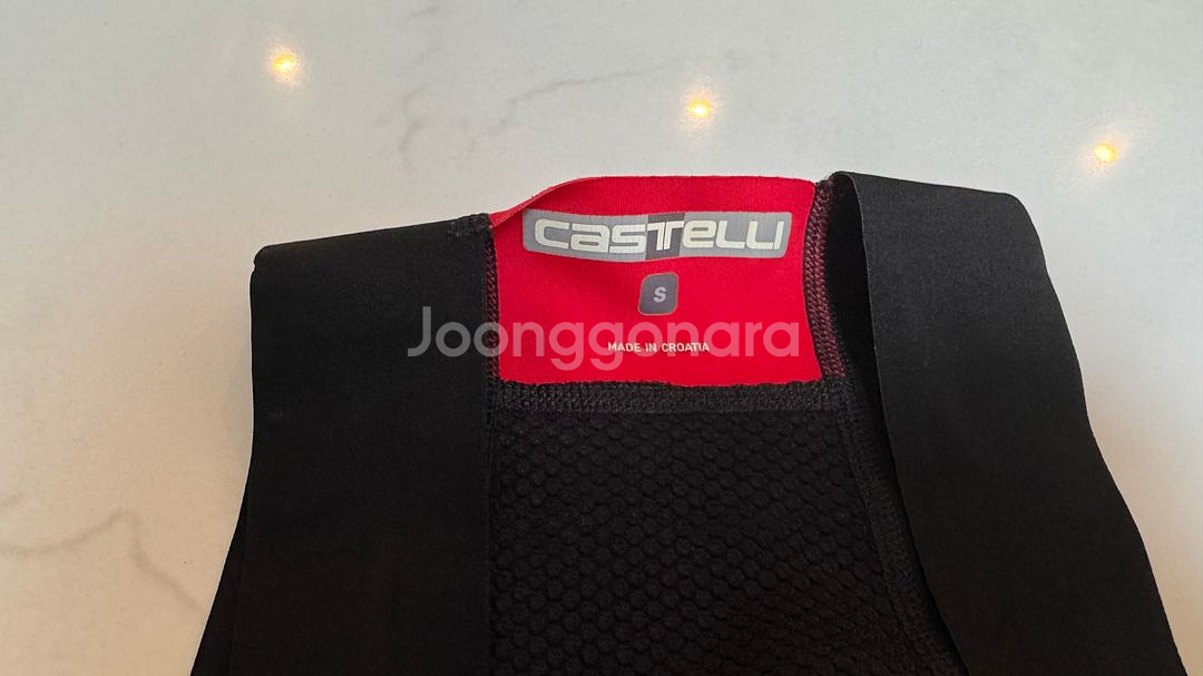 카스텔리 소르파소 동계 빕--1