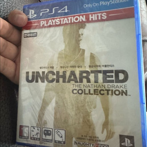 플스4 언차티드 나단 컬렉션 새제품