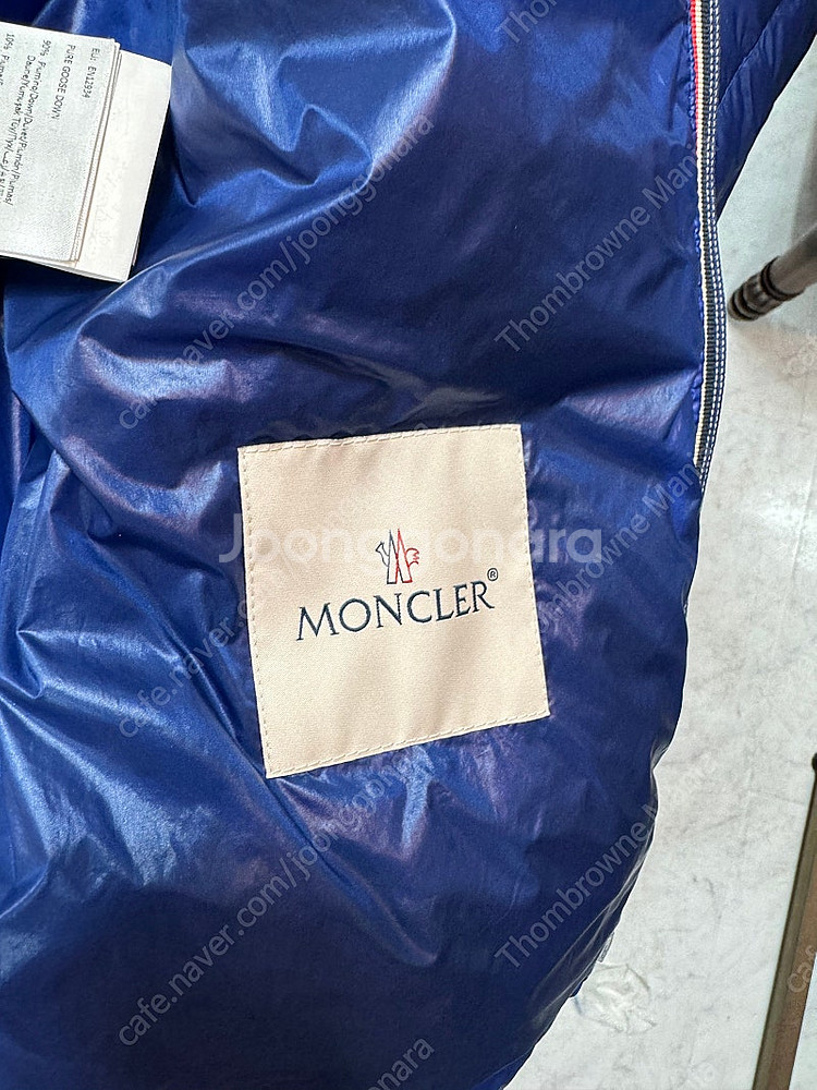 몽클레어 정품 경량패딩 최신상품 택달린새상품급 백화점판--5