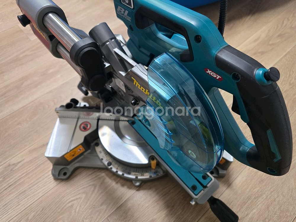 마끼다 각도절단기 LS001G (본체, 충전기, 4.0--1