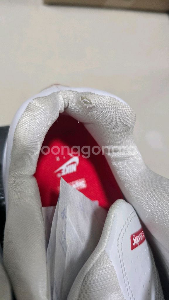 (285)나이키 x 슈프림 에어 줌 코트포짓 SP--6