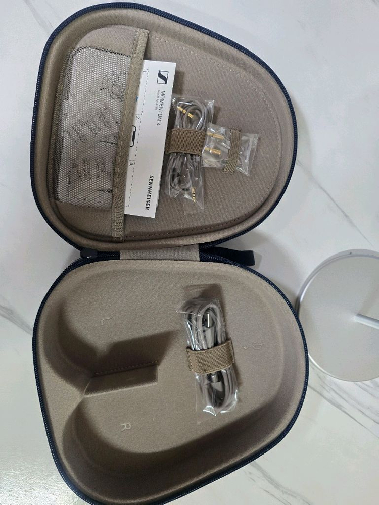 젠하이저 모멘텀4 데님블루 칼라 상태 SS.--7