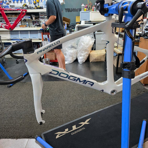 도그마F12 시데랄그레이 프레임 판매