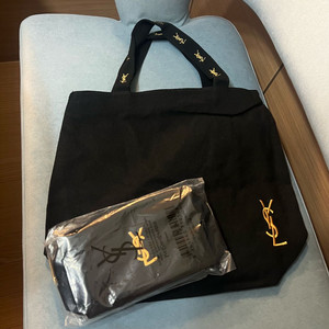 입생로랑에코백+파우치 새상품 기저귀가방추천