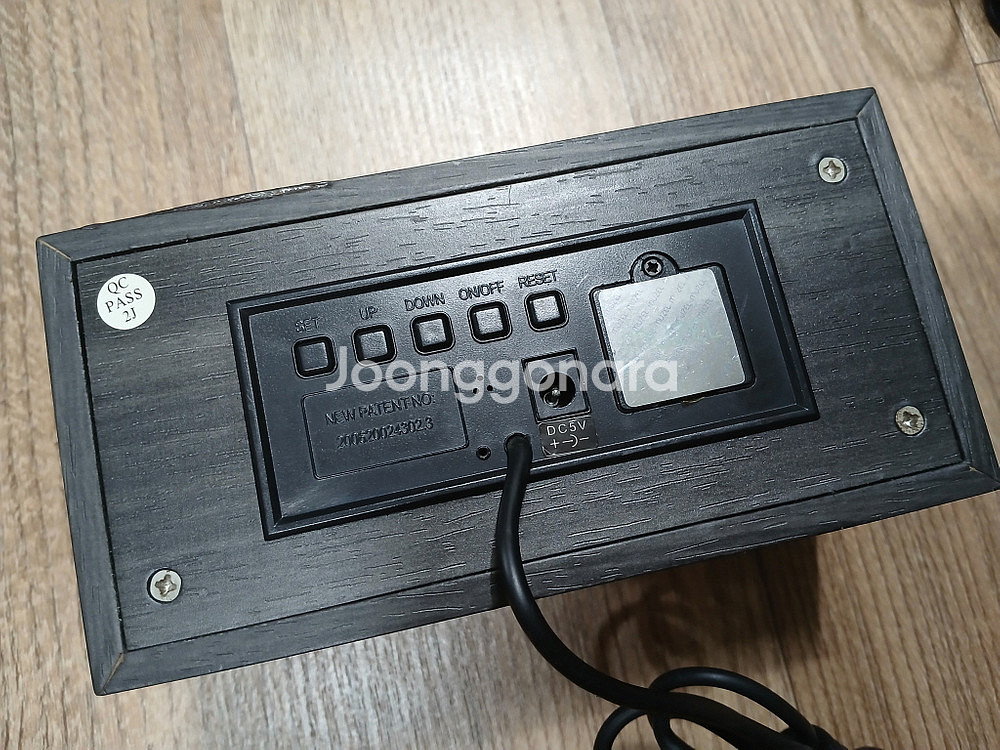 탁상용 시계 LED 스피커 성능굿 원목무늬--4