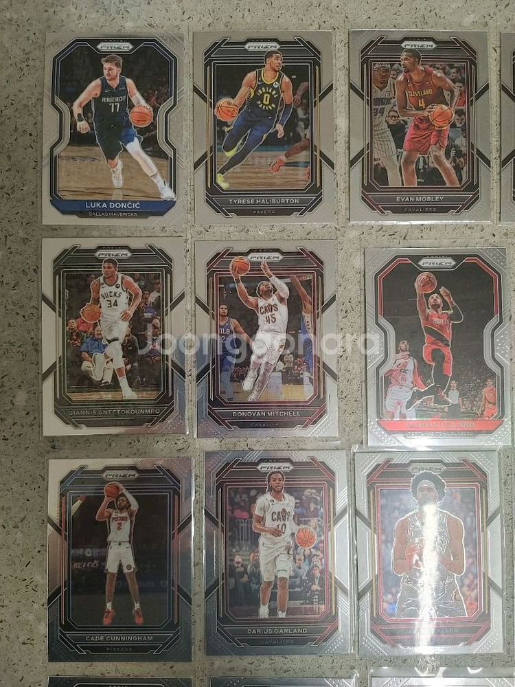NBA Prizm Base--2