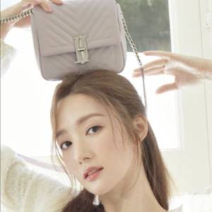 제이에스티나 가방