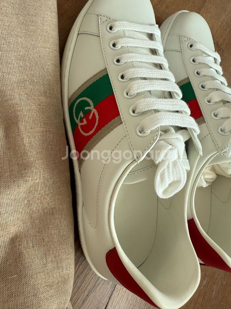 구찌 에이스 스니커즈 화이트 (새상품)--1