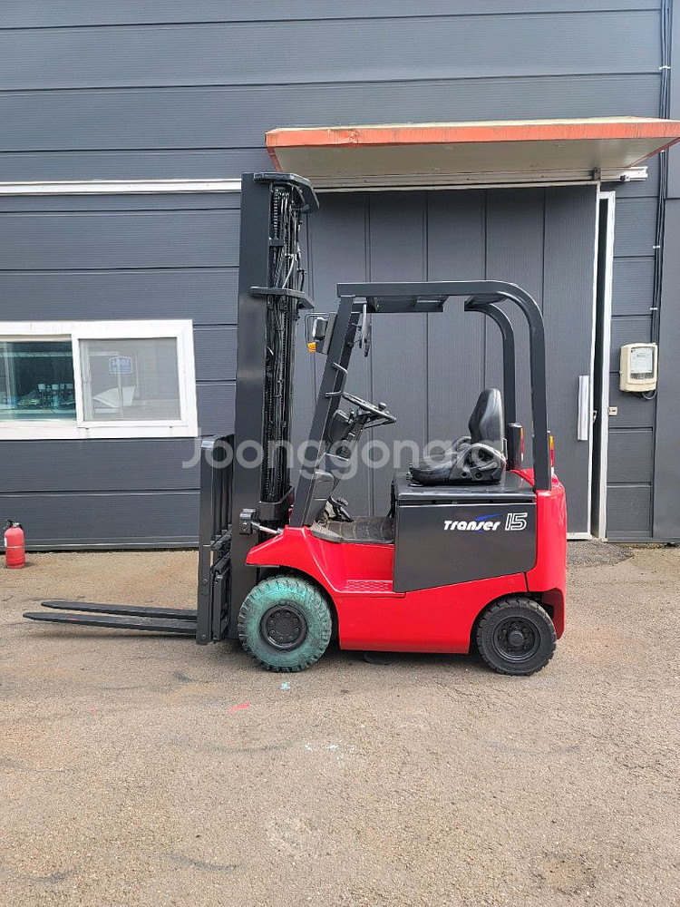 신차급 니찌유 1.5톤 6M3단 전동지게차 판매--0