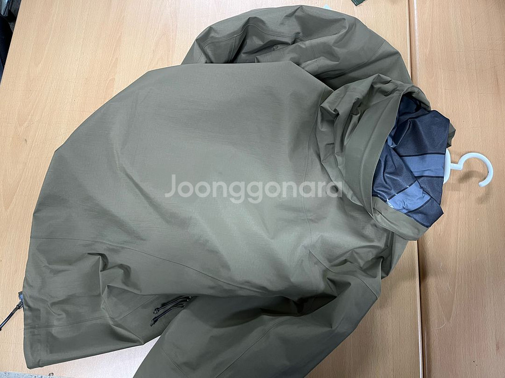 아크테릭스 리프 알파 자켓 팝니다--5