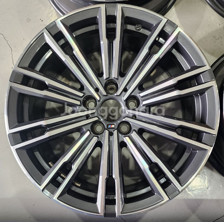 BMW G20 790M 정품 18인치 휠--3