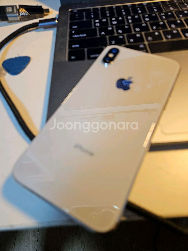 아이폰X 화이트--2