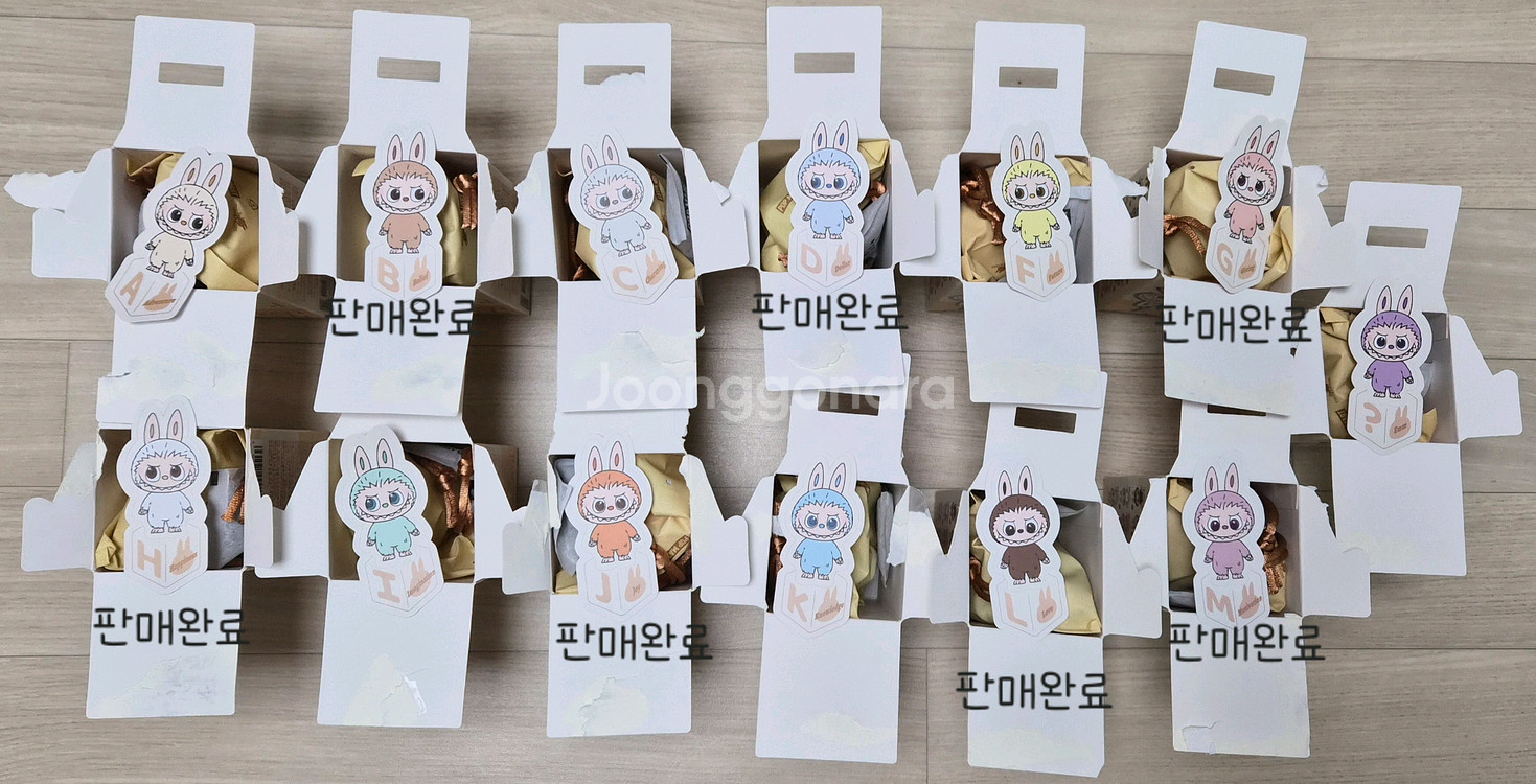 팝마트 라부부 Pin for Love (A~?)--0