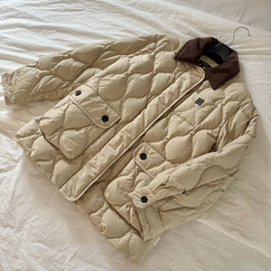 아페쎄 윌라 구스패딩자켓