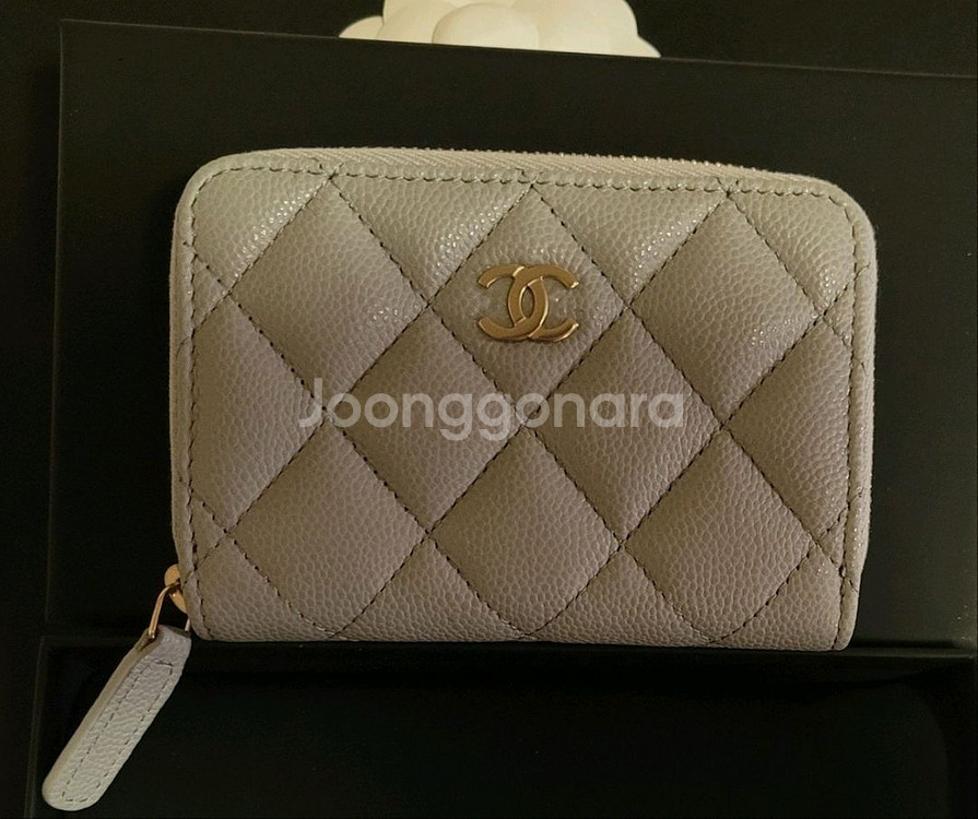 샤넬 지퍼돌이 카드지갑 라이트그레이 /골드--1
