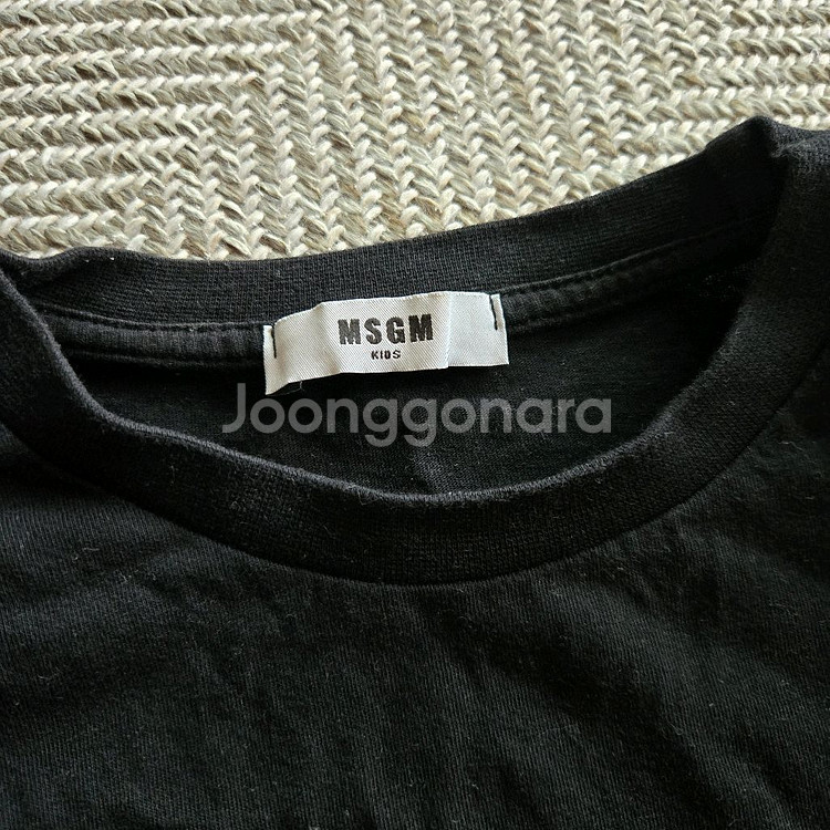 2회착용) MSGM 키즈 여아 반팔 퍼프티셔츠 10Y--2