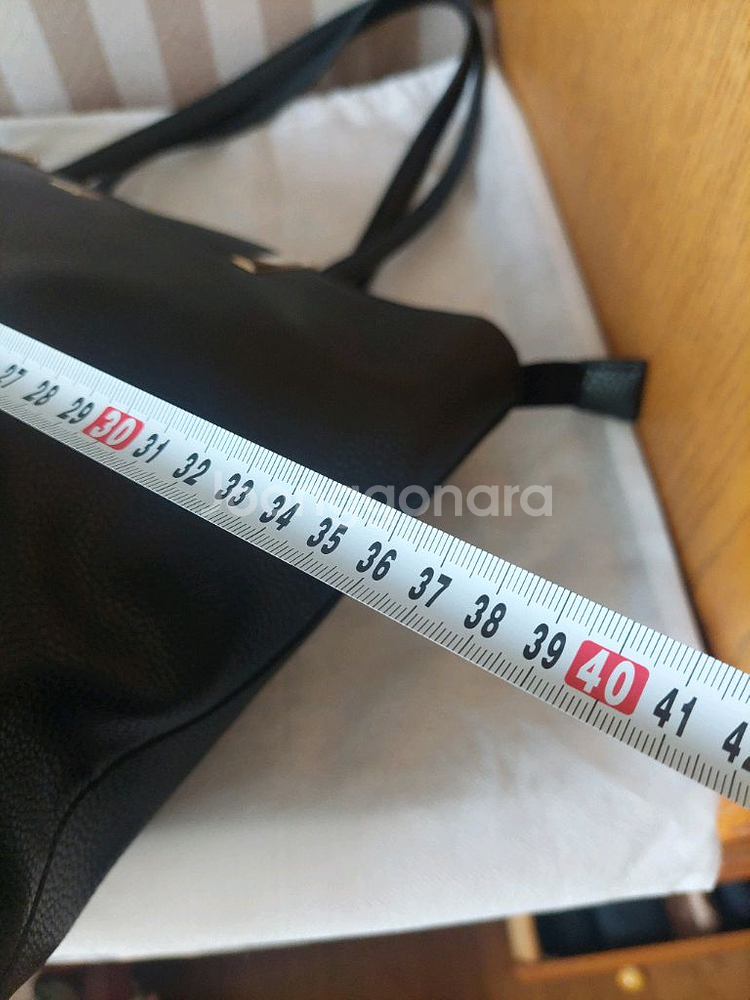 피에르가르뎅 쇼퍼백 (하트 퍼 크로스백 증정)--3