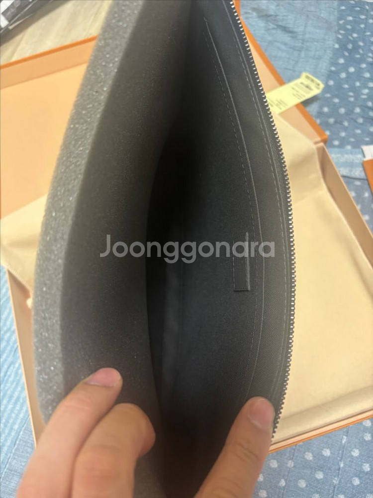 새상품급 루이비통 모노그램 클러치--5