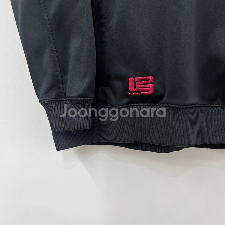 나이키 르브론 제임스 버건디 스우시 블랙 후드티--4