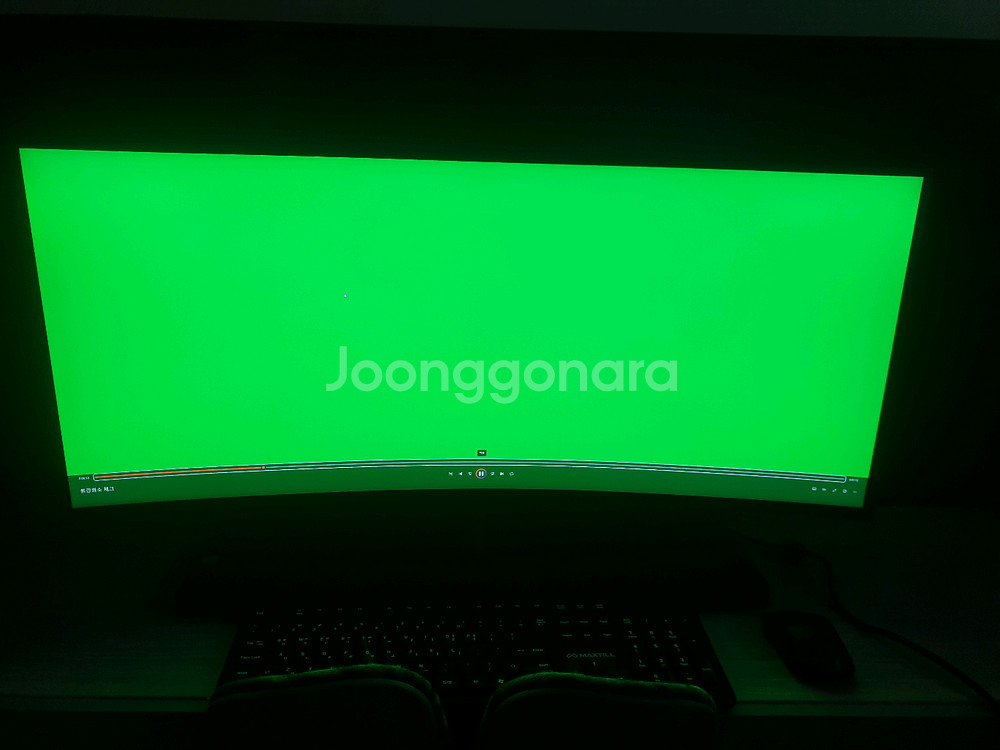 HP 34인치 올인원 PC 판매합니다--2