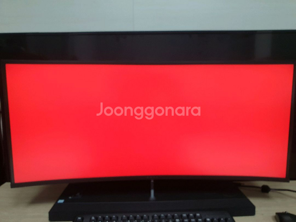 HP 34인치 올인원 PC 판매합니다--1