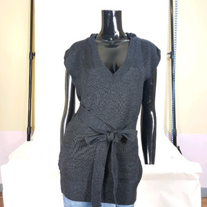 알리시 진회색 울 여성 민소매 후드 니트