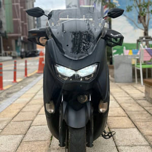 nmax125