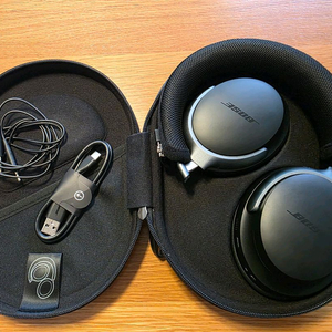보스 QC 울트라 헤드폰 민트급