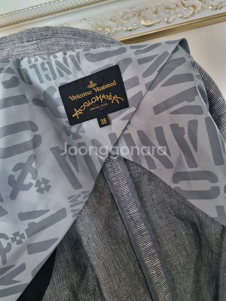 비비안 웨스트우드 자켓 팔아요--2