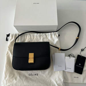 셀린느 클래식박스 미듐 블랙