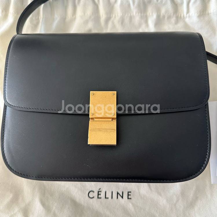 셀린느 클래식박스 미듐 블랙--1