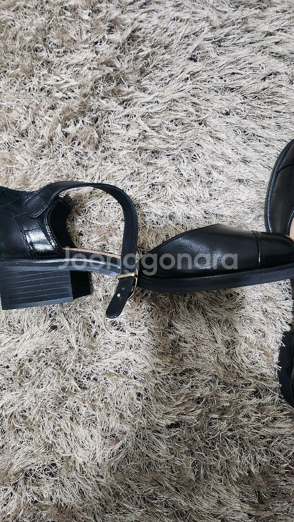 마인펌프스 235사이즈--1