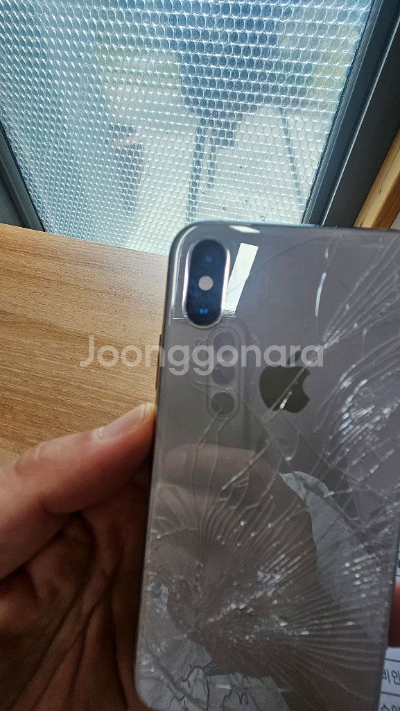 아이폰 XS 256 액정파손 부품폰 메인보드--3