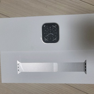 [미개봉] 애플워치 11 티타늄 셀룰러 42 46