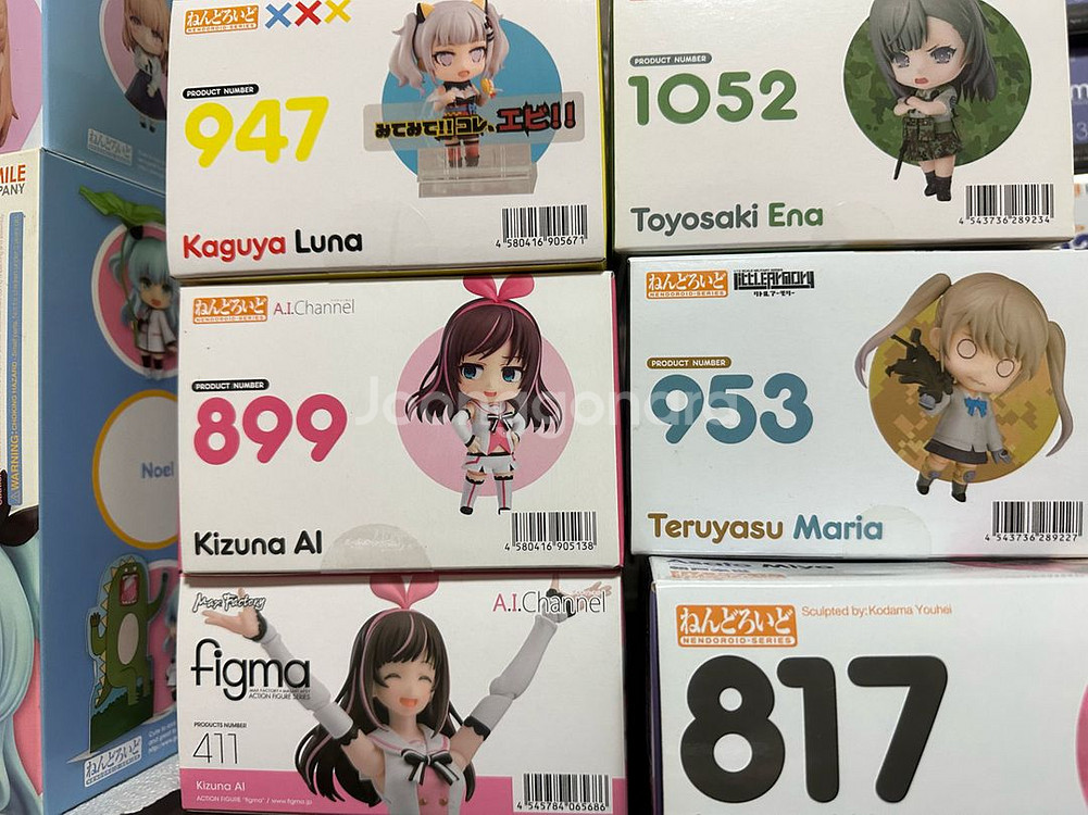 넨도로이드 피그마 팝니다--0