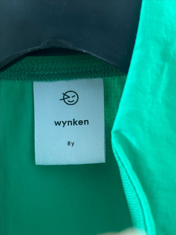 윙켄 바람막이 8y--2