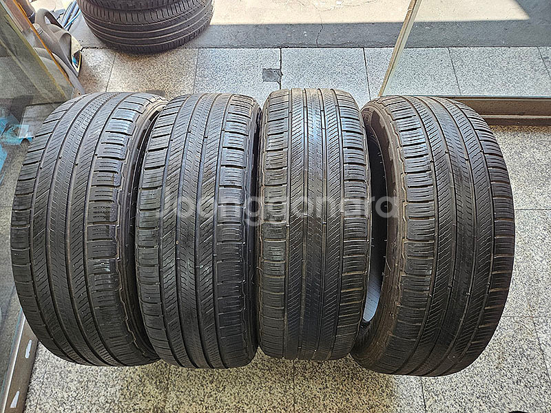미쉐린 프라이머시 SUV 225-55-19 중고타이어--0