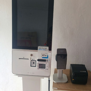 페이히어 키오스크및 단말기및 주빙프린터 2대