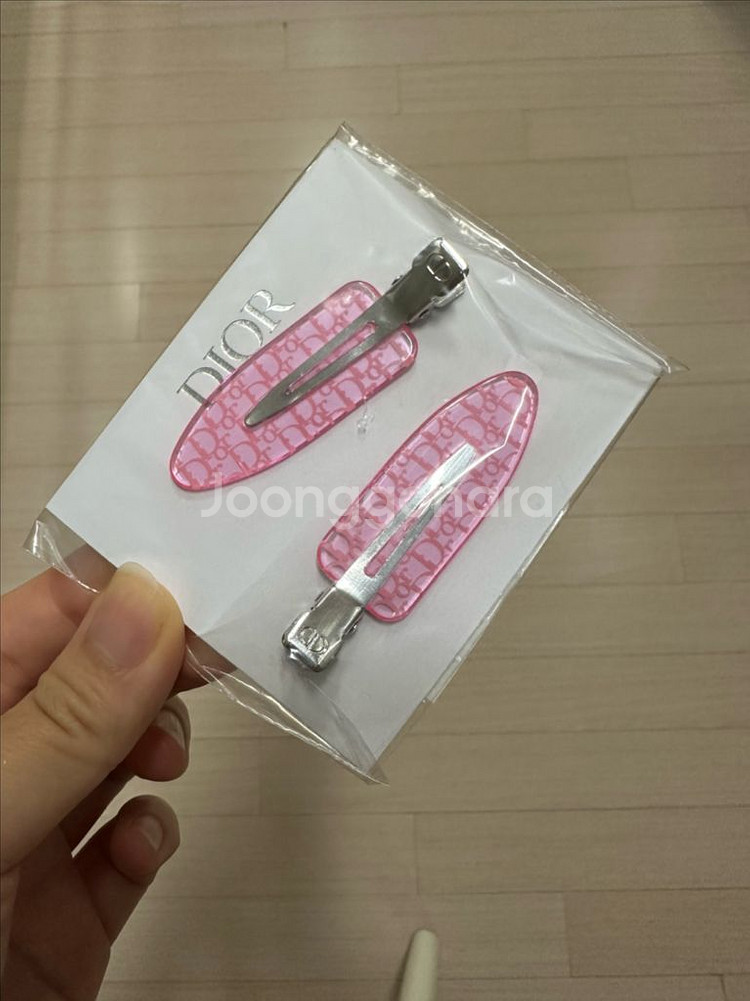 디올헤어핀 새상품--0