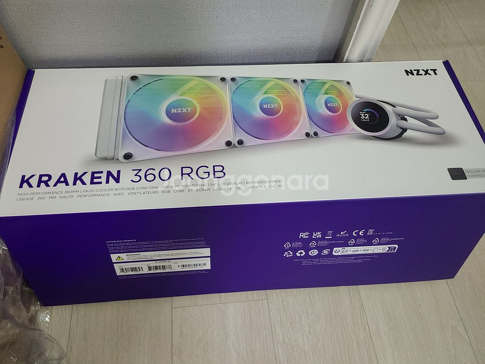 크라켄 360 화이트 수냉쿨러--0